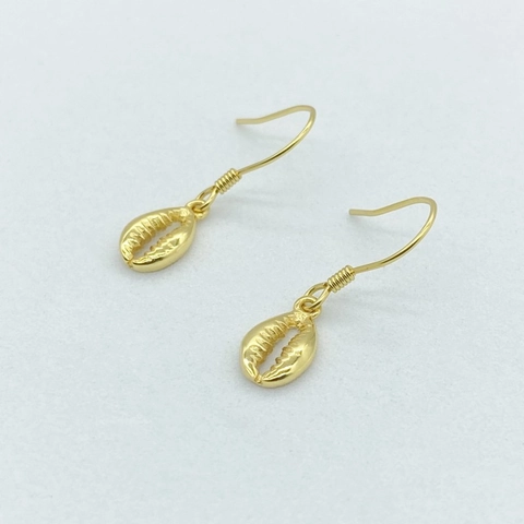 Orecchini a Gancio con Ciondolo a Conchiglia in Argento Sterling 925 Placcato Oro Minimalista Stile Oceano Conchiglia Pendenti per Donna