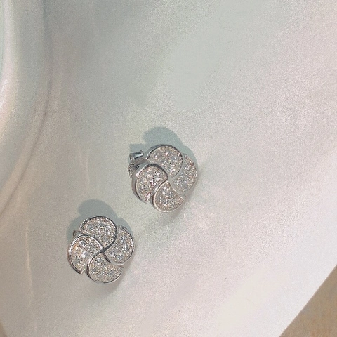 Pendientes de Botón de Trébol de Cuatro Hojas de Plata de Ley 925 para Mujer Minimalistas con Pavé de Strass Joyería de Moda Elegante
