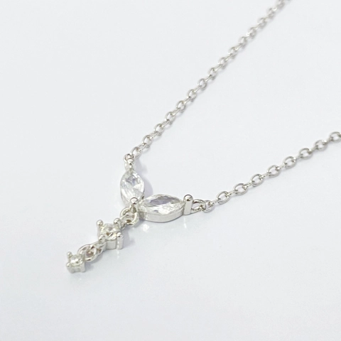 Collar de Plata de Ley 925 para Mujer con Colgante de Borla de Hoja de Mariposa Incrustado de Circonia Joyería de Lujo