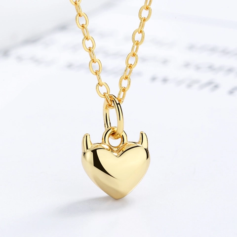 Colgante Corazón Diablo Ballena de Plata de Ley 925 con Diamantes de Imitación Chapado en Oro Blanco Accesorio DIY para Mujer