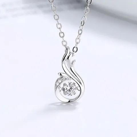 Collana con Ciondolo a Cuore Danzante in Argento Sterling S925 per Donna Elegante Catena a Clavicola con Strass Gioielli Placcati in Oro Bianco