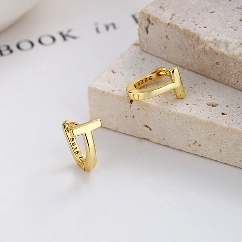 925 Sterling Silver T-Shaped Geometric Hoop Earrings For Women Minimalist Letter T Ear Buckle Simple Fashion Jewelry Gift