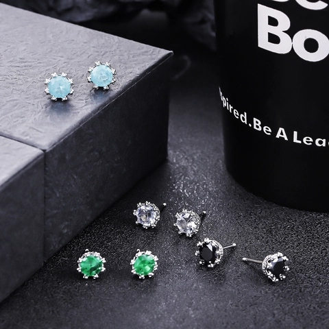 Pendientes De Cobre Con Forma De Corona Y Diamantes De Imitación Para Hombre Y Mujer Pendientes Redondos Minimalistas Joyería De Lujo