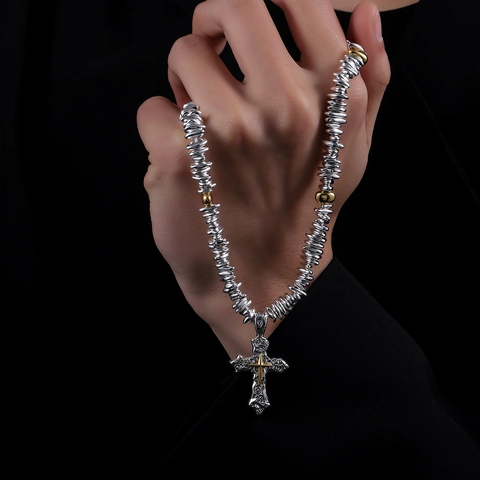 Collana con Pendente a Croce Retrò con Perline di Ematite in Lega Stile Goth Industriale con Incisione Peace Gioielli per Uomo Donna