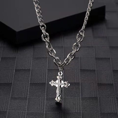 Hip Hop Stainless Steel Cross Pendant Necklace For Men Women Gothic Rhinestone Inlaid Streetwear Fashion Jewelry Gift