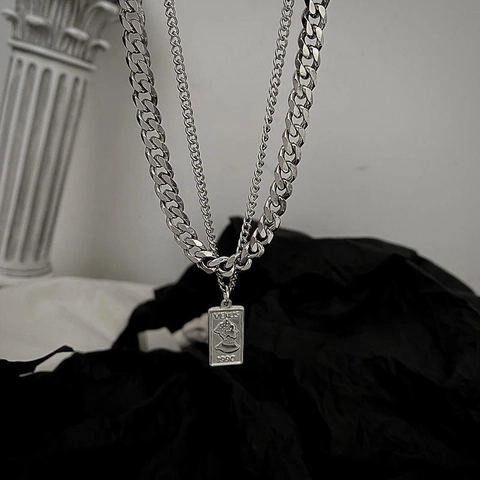 Vintage Titanium Steel Double Layered Venus Portrait Pendant Necklace Men Women Silver Cuban Link Chain Streetwear Jewelry