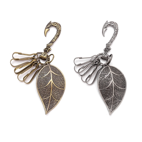 American Retro Distressed Zinc Alloy Leaf Keychain Punk Style Waist Chain Pendant For Men Women Fashion Jewelry
