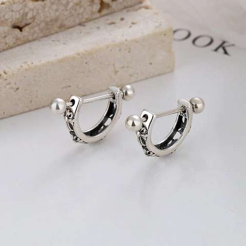 Vintage 925 Sterling Silver C-Shaped Threaded Hoop Earrings For Women Thai Silver Gothic Cross Floral Embossed Screw Back Jewelry