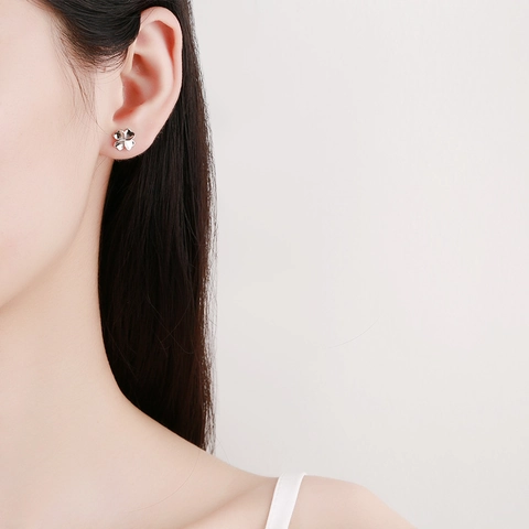 925 Sterling Silver Four-Leaf Clover Screw Back Stud Earrings For Women Minimalist Heart Shape Geometric Ear Bone Jewelry Gift