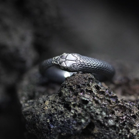 Retro Ouroboros Snake Adjustable Open Ring Antique Silver Scale Texture Punk Gothic Unisex Alloy Finger Ring Fashion Jewelry