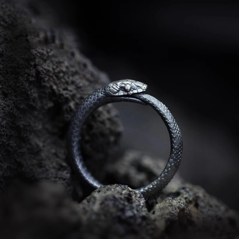 Retro Ouroboros Snake Adjustable Open Ring Antique Silver Scale Texture Punk Gothic Unisex Alloy Finger Ring Fashion Jewelry