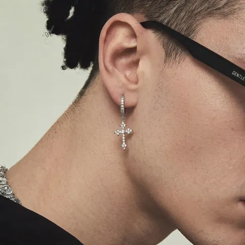 Boucles d'Oreilles Anneaux Croix Hip Hop Hommes Femmes Cuivre Zirconia Pavé Avec Tige en Acier Inoxydable Bijoux