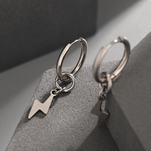 Minimalisti Orecchini a Cerchio con Fulmine in Acciaio al Titanio per Uomo Donna Unisex Stile Punk Argento Pendenti Gioielli