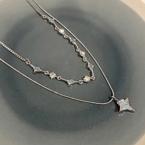 Trendige Doppellagige Vierzackiger Stern Halskette Versilberte Legierung Strass Emaille Anhänger Halsketten Für Damen Herren Modeschmuck Geschenk