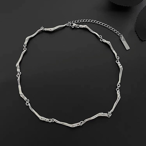 Collana In Metallo Fluido Irregolare Ondulata Acciaio Al Titanio Minimalista Hip Hop Catena Da Clavicola Gioielli