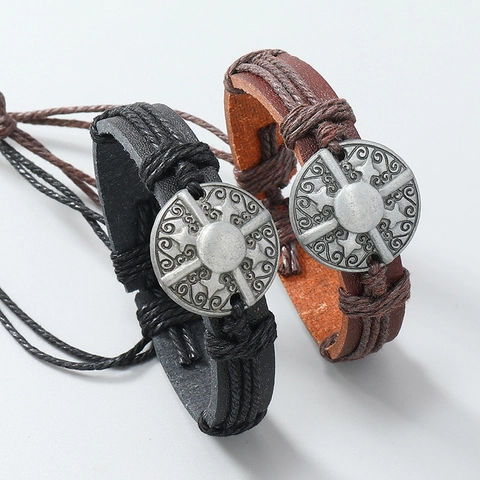 Handgefertigtes Gewebtes Lederarmband Für Herren Retro Punk Stil Verstellbares PU Hanfseil Legierung Anhänger Ethno Schmuck