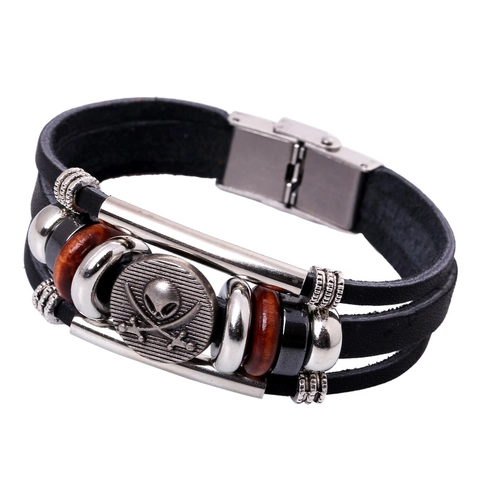 Bracciale Multistrato in Cuoio di Vacca Vintage per Uomo Donna Punk Retro Lega Pirata Teschio Pendente Perline di Legno Gioielli