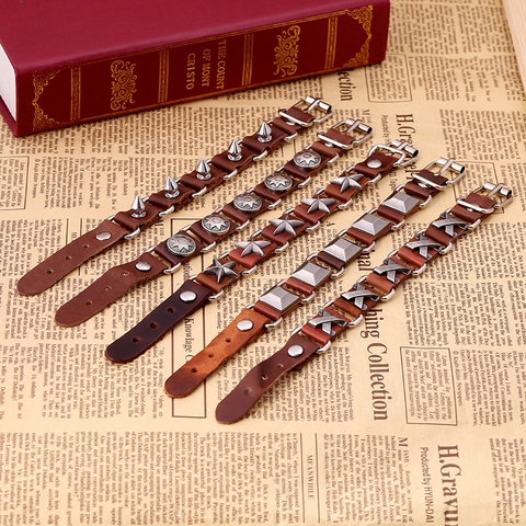 Pulsera de Cuero Genuino Vintage Punk para Hombre Mujer Aleación Pirámide Remache Ancho Brazalete Ajustable Joyería Retro