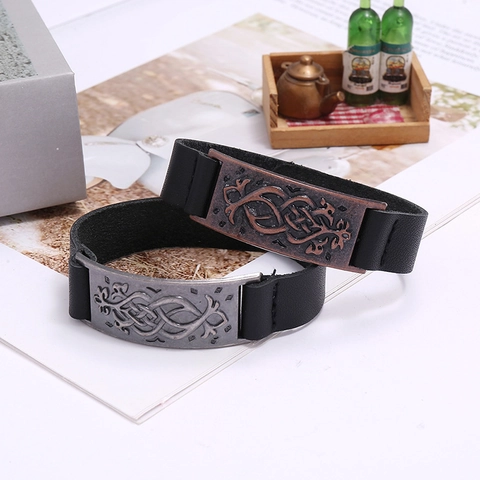 Bracciale da Uomo in Pelle con Nodo Celtico Vichingo Rétro in Pelle di Vacchetta Lega con Piastra Metallica Intagliata Punk Biker Gioielli da Uomo Regalo