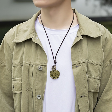 Collana Unisex in Cordino di Pelle di Vacca Retro Punk Con Ciondolo a Forma di Carte da Gioco e Croce in Lega Bronzo Argento