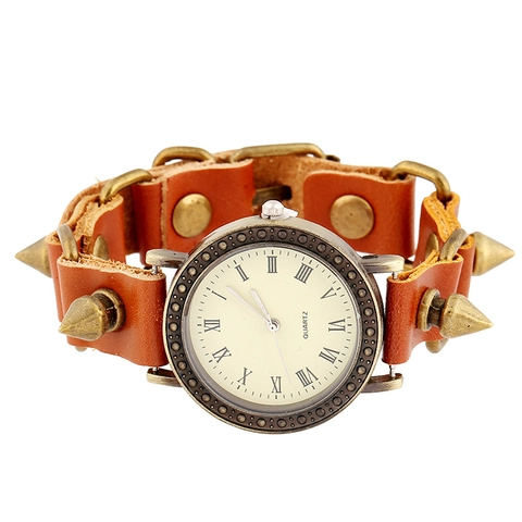 Orologio Al Quarzo Uomo Vintage Punk Con Punte Cinturino In Pelle Di Vacchetta Marrone Borchie Numeri Romani Lega Di Zinco Fatto A Mano