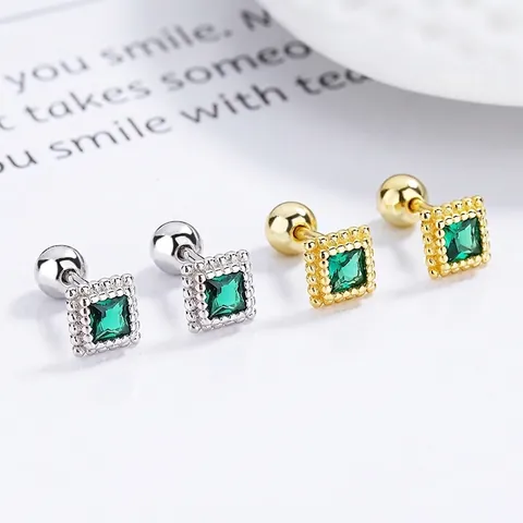Retro 925 Sterling Silver Square Emerald Green Rhinestone Stud Earrings For Women Minimalist Screw Back Elegant Ear Jewelry