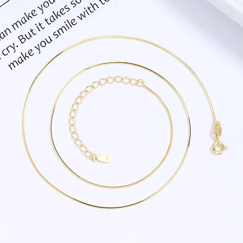 Minimalistische 925 Sterlingsilber Achteckige Schlangenkette Halskette Für Damen 0.65mm Dünne Gold Silber Galvanisierte Mode Schmuck