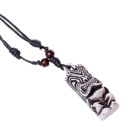 Collana con Pendente Totem Tiki in Resina Tribale per Uomo Donna Collana in Corda di Cera Nera Regolabile con Perle di Legno Gioielli Etnici