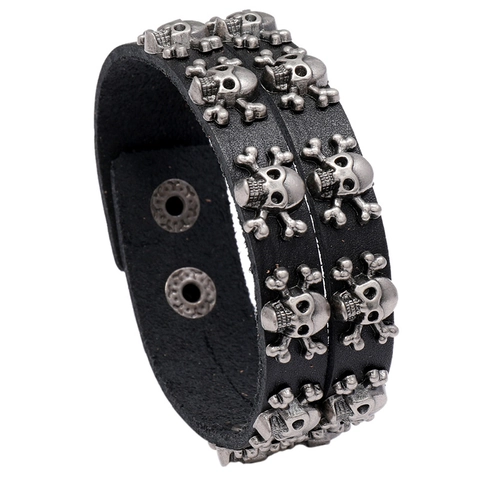 Bracciale in Pelle da Uomo Retro Punk Doppia Fila con Teschi in Lega Rivetti in Pelle di Vacchetta Rock Gothic Gioielli Regalo
