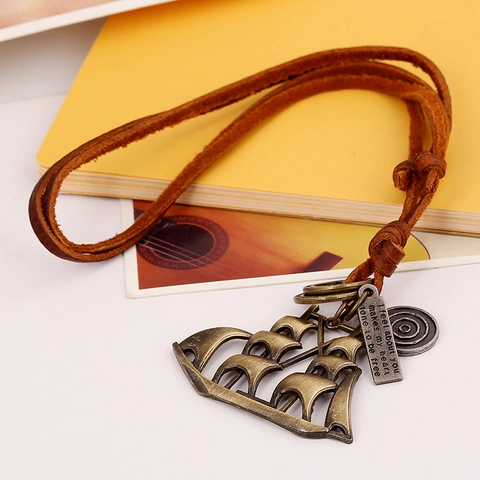 Vintage Sailboat Pendant Necklace Alloy Top Grain Cowhide Leather Cord Retro Nautical Jewelry For Men Women Antique Bronze