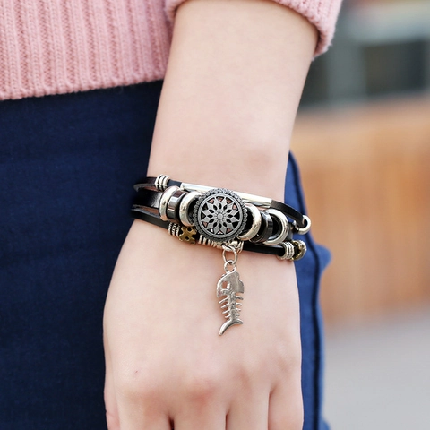 Pulsera Vintage de Cuero de Vaca de Varias Capas Hombre Mujer Punk Aleación Colgante Espina de Pescado Trenzada Ajustable