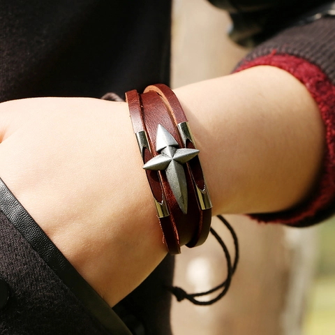 Bracciale in Pelle di Vacchetta Multistrato Vintage Punk Ciondolo Crocifisso in Lega Polsino Intrecciato Regolabile per Gioielli di Moda Unisex