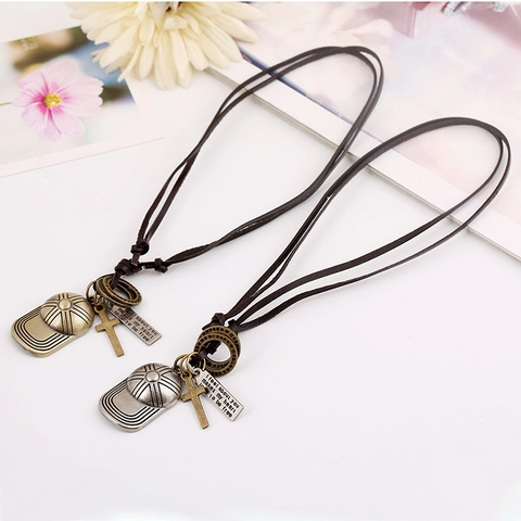Collier en Cuir de Vachette Punk Vintage Avec Pendentif Croix et Casquette de Baseball en Alliage Chaîne de Corde Réglable Bijoux