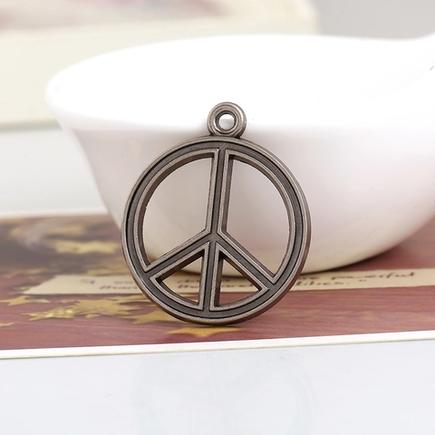 Ciondolo con Simbolo della Pace in Lega Vintage per Creazione di Gioielli DIY Fascino CND Rotondo Traforato per Collane Bracciali