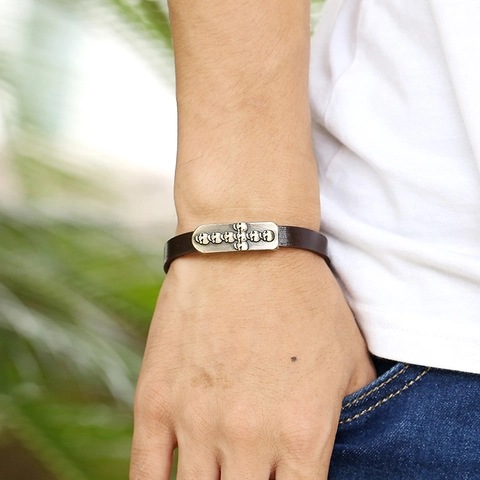 Bracciale in Pelle di Vacchetta Vintage Punk per Uomo Donna Lega Teschio Croce Chiusura Magnetica Braccialetto Intrecciato Gioielli