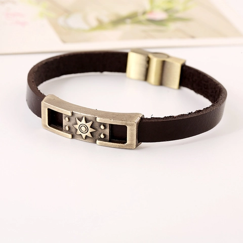 Men's Retro Leather Bracelet With Alloy Sun Pattern Charm Vintage Punk Magnetic Clasp Cuff Bangle Handmade Jewelry Gift