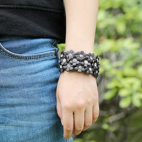 Pulsera Vintage de Cuero de Vaca con Flores para Mujer Hecha a Mano Punk con Diamantes de Imitación Pulsera Ajustable Joyería