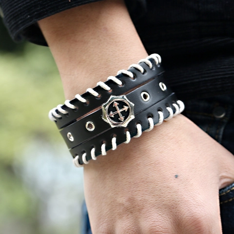 Bracciale Vintage Punk in Pelle di Vacca per Uomo Donna Borchie in Lega Croce Dettaglio Intrecciato Chiusura a Scatto