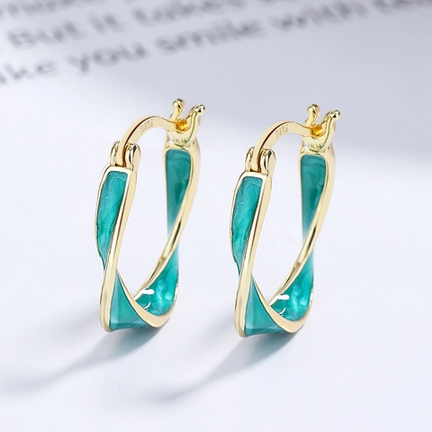 Orecchini a Cerchio Intrecciati Mobius in Argento Sterling 925 per Donna Inlay di Smalto Verde Geometrico Design di Nicchia Gioielli