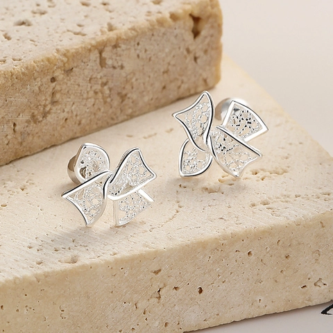 Orecchini a Bottone con Fiocco in Argento Sterling 925 Dolce Nodo a Fiocco Traforato Chiusura a Vite Gioielli Minimalisti Donna