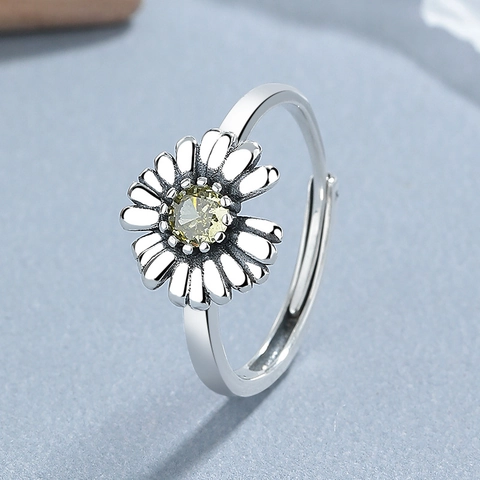 925 Sterling Silver Daisy Flower Open Ring For Women Adjustable Fresh Daisy Band Ring Fashion Rhinestone Jewelry Finger Ring