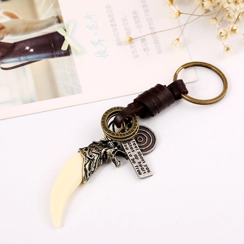 Retro Punk Wolf Head Wolf Tooth Leather Keychain With Metal Inspirational Tag Vintage Braided Cowhide Key Ring For Men Women