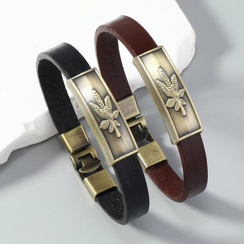 Vintage Men Cowhide Leather Bracelet Alloy Maple Leaf Embossed Antique Finished Retro Ins Style Unisex Jewelry