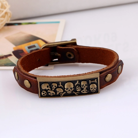 Bracciale in Pelle Punk Vintage con Teschio per Uomo Donna Retro Rock Invecchiato in Pelle di Vacca Lega Rivetto Bracciale Intrecciato