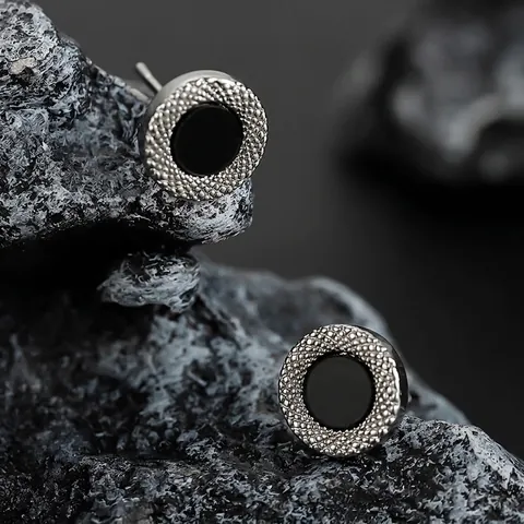 Vintage Copper Round Stud Earrings With Black Inlay Caviar Texture Unisex Hip Hop Simple Modern Fashion Jewelry Ear Studs