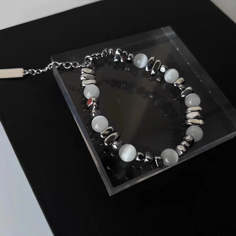 Bracciale Minimalista in Ematite e Acciaio al Titanio con Perline per Uomo Donna Hip Hop Metallo Irregolare Pietra Occhio di Gatto Gioielli Regolabili
