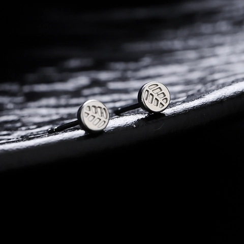 Minimalist Maple Leaf Round Stud Earrings For Men Women Copper Stainless Steel Post Hip Hop Streetwear Fashion Jewelry