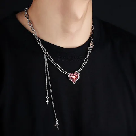 Collana Multistrato in Acciaio Inossidabile Gothic Punk Con Pendente a Croce e Cuore Rosso Gioielli Moda di Strada Uomo Donna