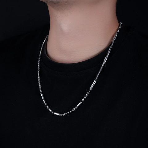 Collana a Sfere Cilindriche Multi-Sezione in Acciaio al Titanio per Uomo Donna Hip Hop Minimalista Argento Lucido Gioielli Regalo