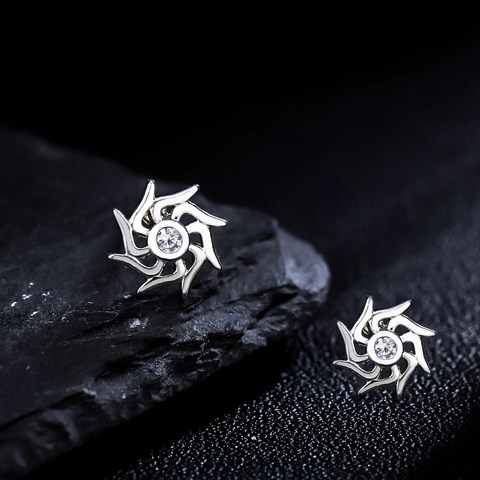 Trendy Copper Sunburst Stud Earrings Rhinestone Inlaid Personalized Geometric Silver Tone Fashion Jewelry For Men And Women